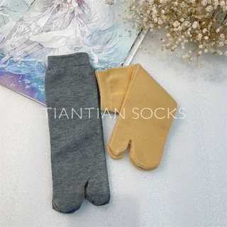 TIAN TIAN T115 ถุงเท้าผ้าฝ้าย แบบสองนิ้ว สีพื้น สไตล์ญี่ปุ่น เหมาะกับฤดูใบไม้ร่วง และฤดูหนาว สําหรับผู้หญิง