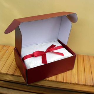 GIFT BOX กล่องของขวัญ (เฉพาะกล่องเท่านั้น ไม่รวมสินค้าด้านใน)