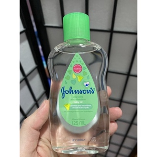 Johnson’s baby oil ขวดสีเขียว พร้อมส่งค่าา 😍😍