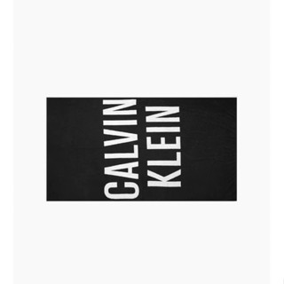 พร้อมส่ง ผ้าขนหนู Calvin Klein Beach towel สี Black and White