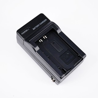 ที่ชาร์จแบตกล้อง  BATTERY CHARGER NIKON รห้สแบต EN-EL24 ชาร์จได้ทั้งในบ้านและรถยนต์