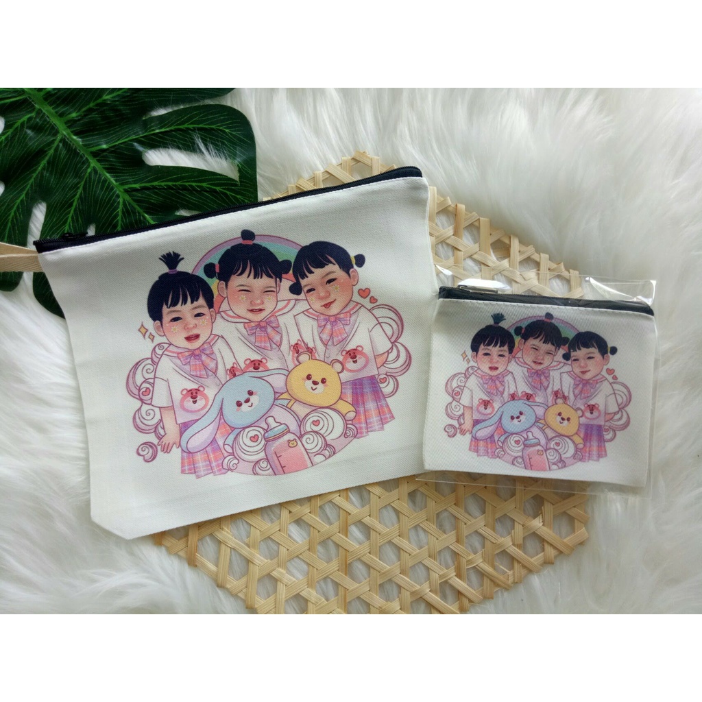 กระเป๋าซิป(บน) ถุงดินสอ ใส่เครื่องสำอางค์ ของเอนกประสงค์  มีสายคล้อง แบบไม่สกรีนและเพิ่มสกรีน