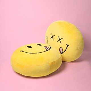 ( พร้อมส่ง ) Knotted Smile Cushion หมอนอิง