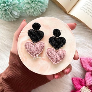 ต่างหูแฮนด์เมด สุดน่ารัก ลายหัวใจ | Handmade quirky heart earrings