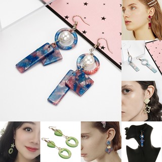 ต่างหูคริลิคที่มีสีสันเรขาคณิต Fashion Earrings Multicolor Acrylic Geometric Style Drop Earrings