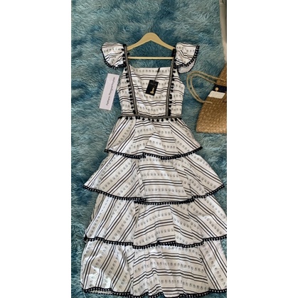 ชุดเดรสงานป้าย NaNa F400