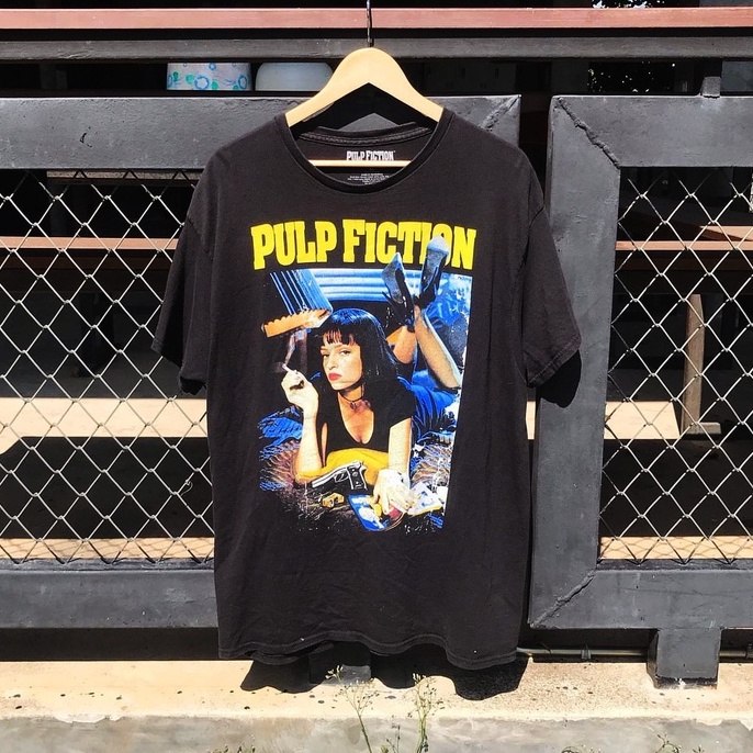 (พร้อมส่ง) มีโค้ดส่วนลด!!! เสื้อยืด Pulp Fiction เสื้อยืดคอตตอน เสื้อยืดวินเทจ เนื้อผ้าคอตตอนอย่างดี