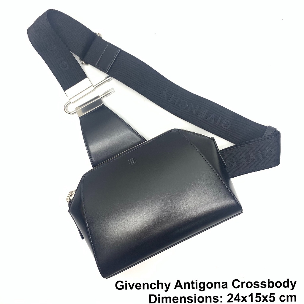 **สอบถามstockก่อนกดสั่ง Givenchy belt bag antigona สีดำ คาดอก กระเป๋า จีวองชี ของแท้ กระเป๋า แบรนด์เ