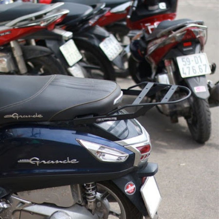 GIVI MV กระเป๋าหลัง Yamaha Grande - ของแท้