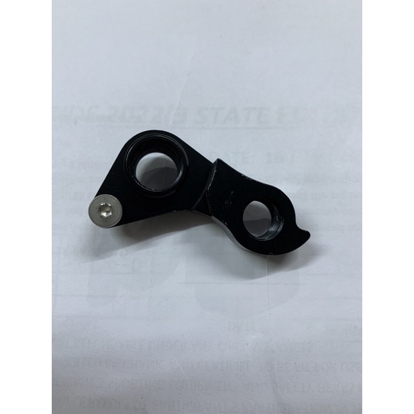 ไม้แขวนเสื้อ TWITTER R10