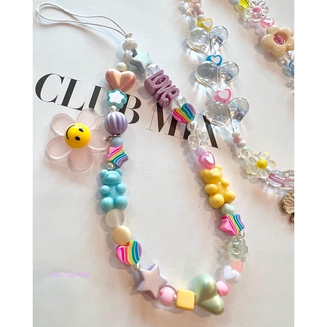 N e w • I n สายคล้องเคสมือถือ รุ่นลูกปัดคละแบบโทน pastel