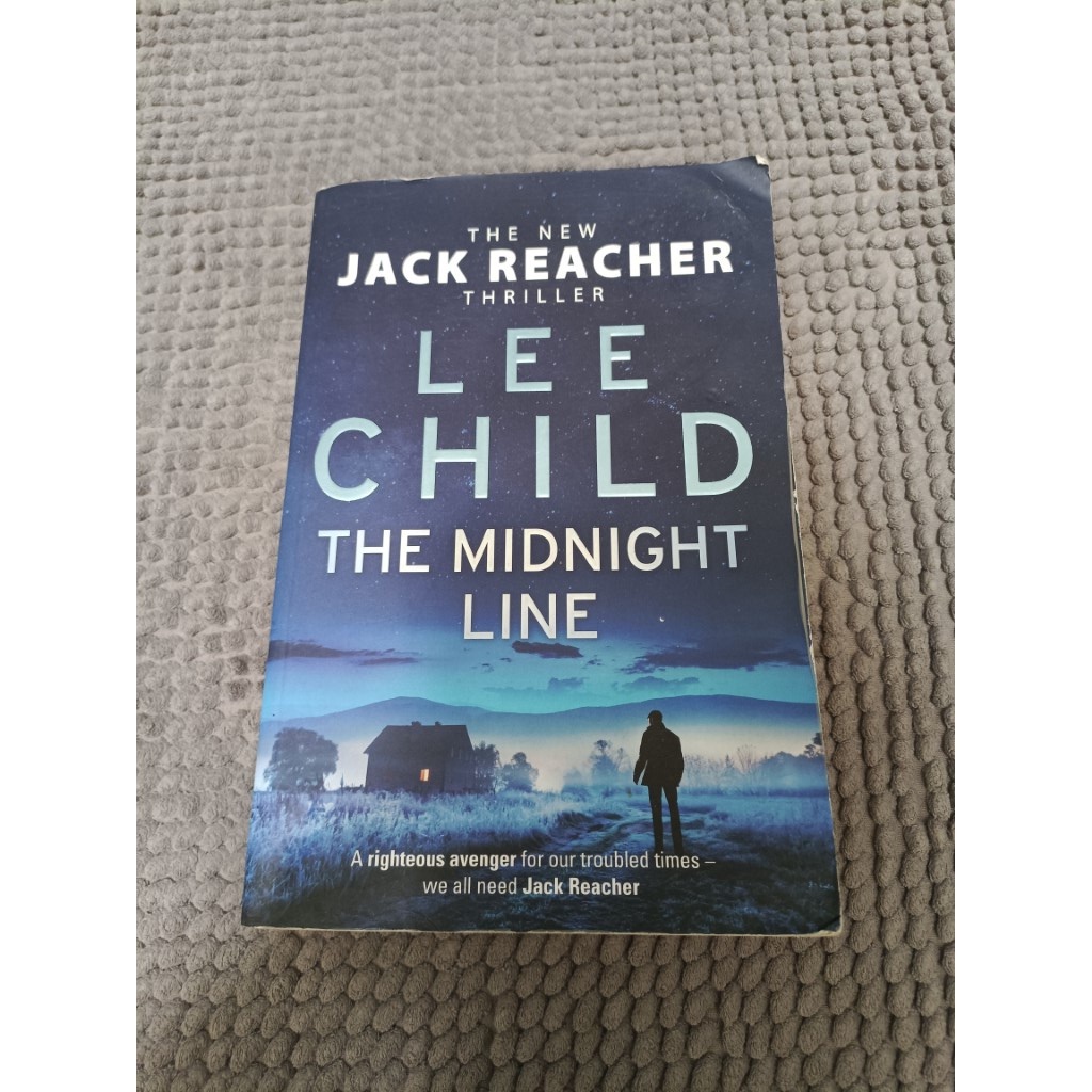 The Midnight Line (Jack Reacher 22) โดย Lee Child Trade Papaerback TPB