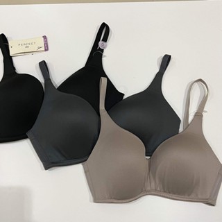 D32 D34 E34 Sabina เสื้อชั้นใน Invisible Wire (ไม่มีโครง) รุ่น Perfect Bra รหัส SBD7000