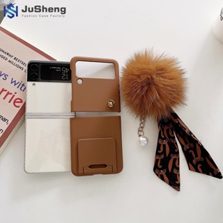 Jusheng เคสโทรศัพท์มือถือ ผ้าไหม ประดับลูกบอลขนสัตว์ พร้อมขาตั้ง สําหรับ Samsung Z Flip5 Z Flip4 Z Flip3