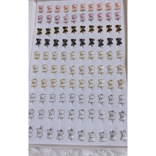 เข็มกลัดจิ๋ว เข็มกลัดติดใต้คอ พาสเทลขายยกถาด100ชิ้น