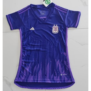 เสื้อกีฬาแขนสั้น ลายทีมชาติฟุตบอล Argentina Away สีม่วง ไซซ์ S-XL สําหรับผู้หญิง 2223