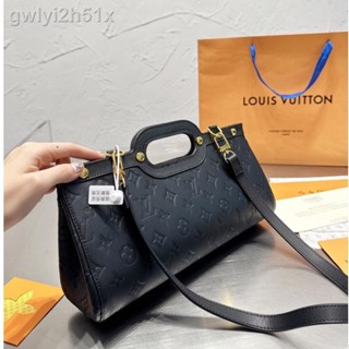 ¤L *** v black embossed handbag shoulder bag Fashion Womens bag[with box]