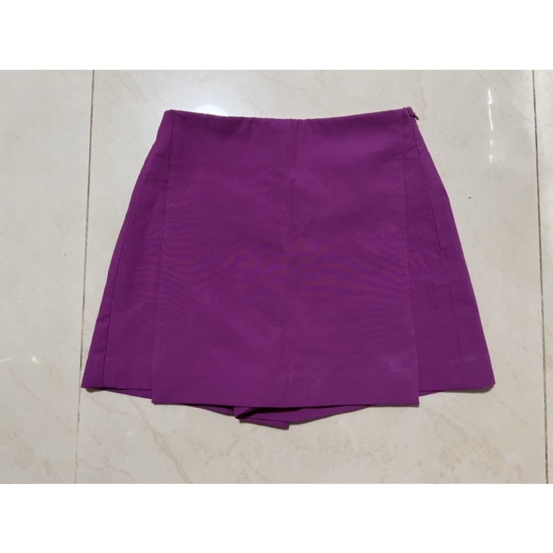 zara กระโปรงกางเกง xs