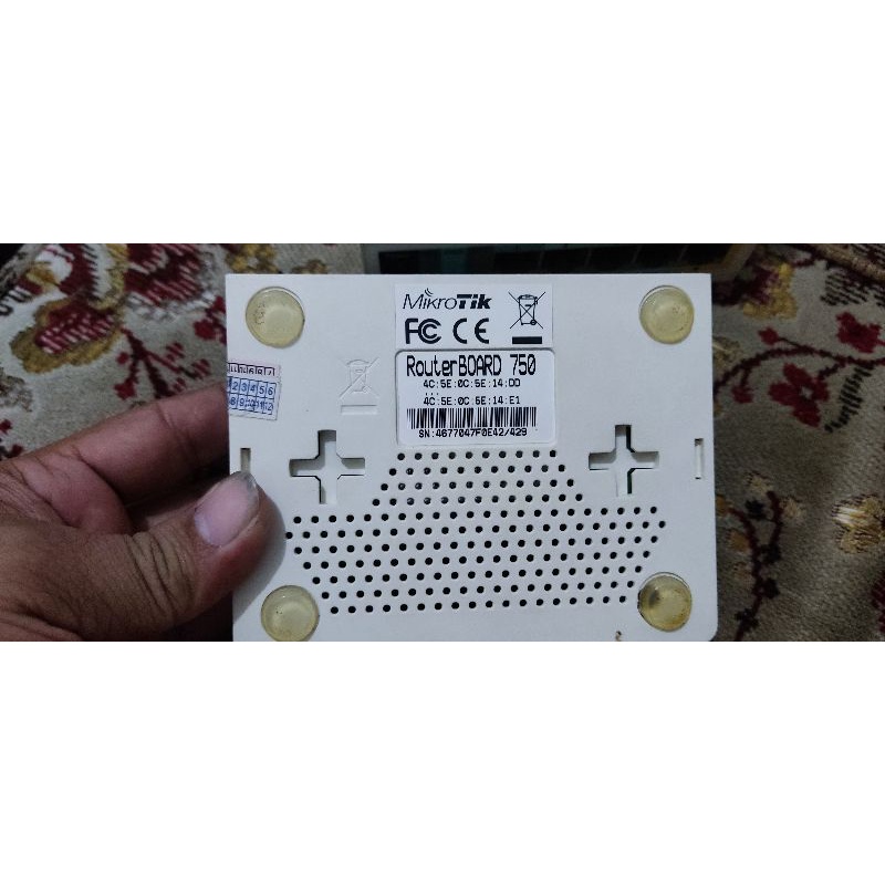 Mikrotik RB750 (ไม่ใช่ gr3)