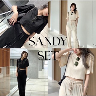 SANDY SET ชุดเซ็ท เสื้อครอป ขายาวดีเทลแหวกปลาย