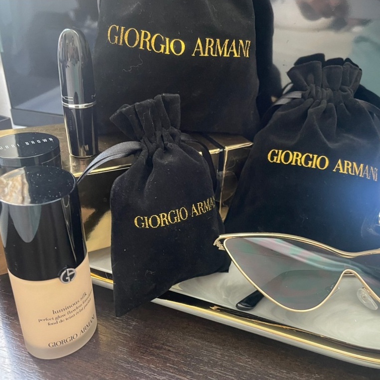 ถุงผ้าหูรูด กำมะหยี่เนื้อหนา สกรีนฝอยทองหูหรา  ถุงผ้าใส่ของขวัญ เครื่องสำอางค์  ถุงผ้าใส่เครื่องประดับ