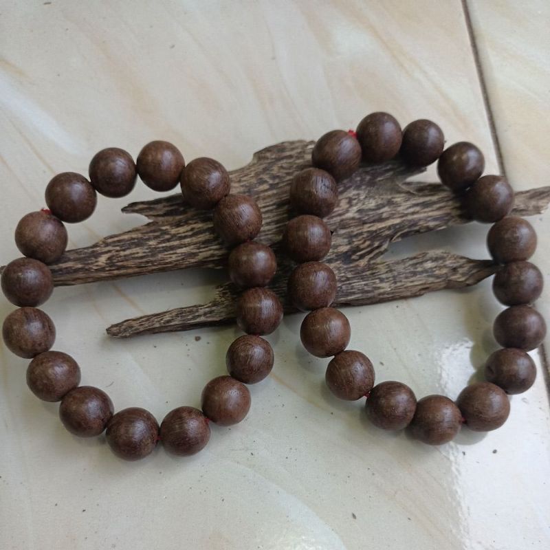 Kayu สร้อยข้อมือสุขภาพไม้กฤษณา tga sanai ess 12 mm