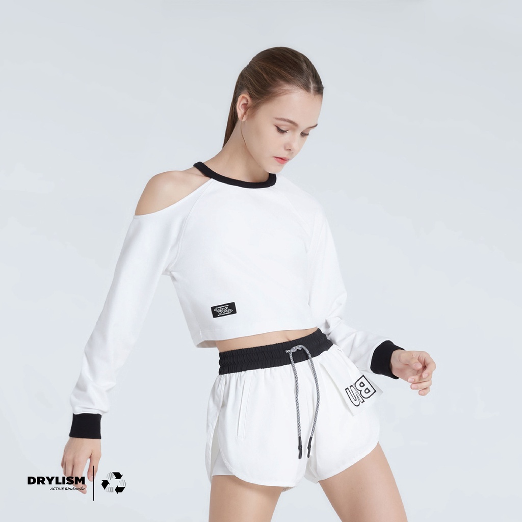 UNBOUND SECRECY CROPPED SWEATSHIRT เสื้อครอปสีขาว เปิดไหล่ข้างเดียว แห้งเร็ว ระบายอากาศดี ใส่สบาย
