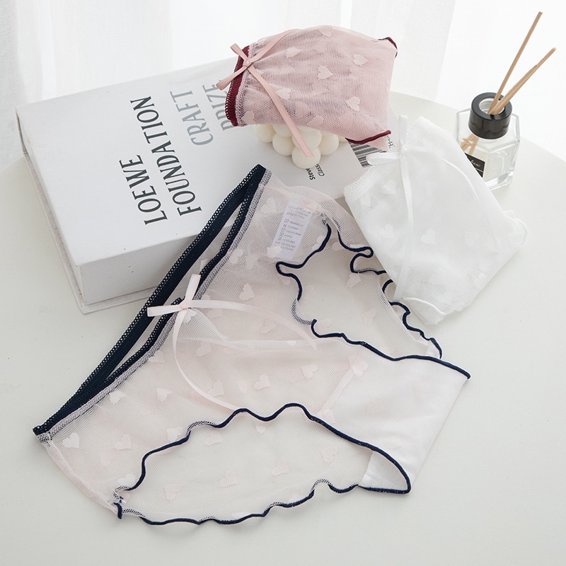สินค้าพร้อมส่งจากไทย Angle Bra (N702) กางเกงในผ้าซีทรู ลายหัวใจ สีหวานแต่งขอบสีเข้ม น่ารัก