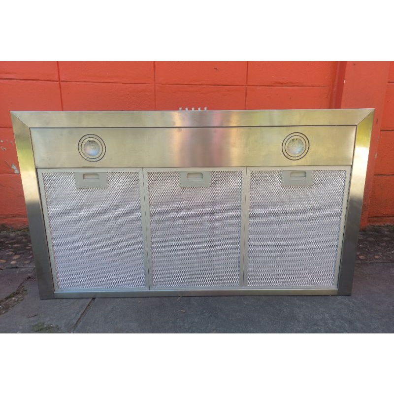 เครื่องดูดควันแบบกระโจม  COOKER  HOOD  แบรนด์  MEX รุ่น K631X90 90cm มือสอง