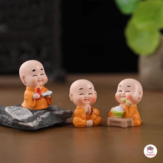 เณรน้อยจอมซน [ เซต 7 ชิ้น ] ตุ๊กตาจิ๋ว โมเดลจิ๋ว ตุ๊กตาแต่งสวน