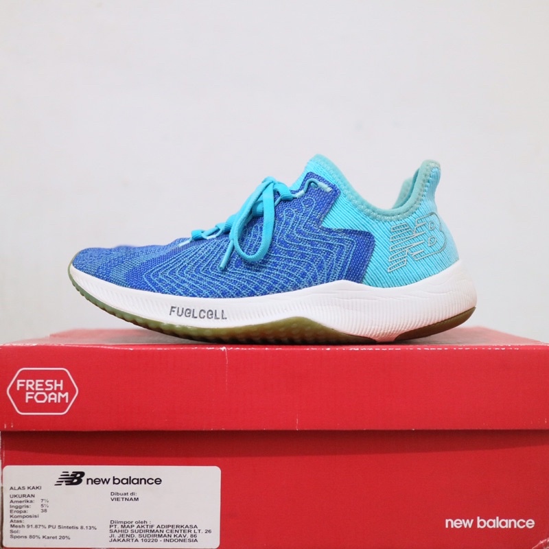 New Balance FuelCell Rebel WFCXBB เดิม