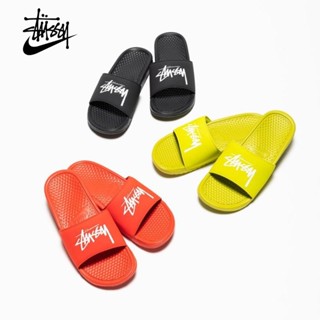 【รวมกล่องรองเท้า】NikeXStussy100% Benassi รองเท้าแตะชายหาด สําหรับผู้ชาย ผู้หญิง DC5239