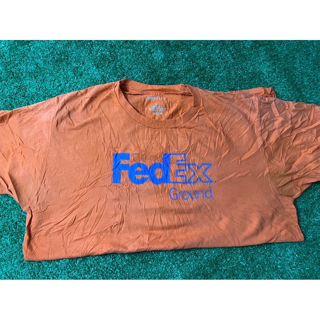 เสื้อยืด FedEx สภาพดีไม่มีตำหนิ แบรนด์ CAMP DAVID