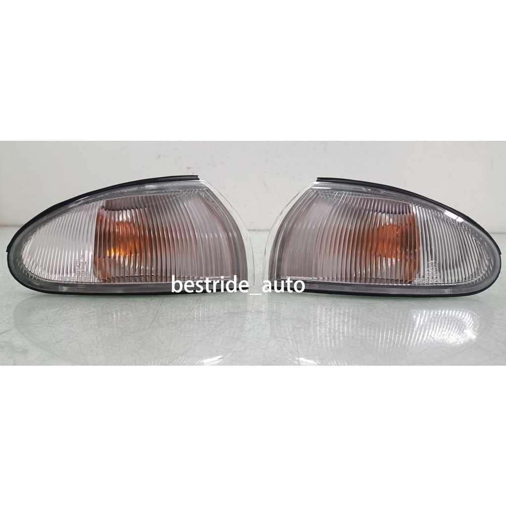 New โคมไฟสัญญาณมุม Mitsubishi Mirage Mivec 1992 / Proton Satria Lampu Signal