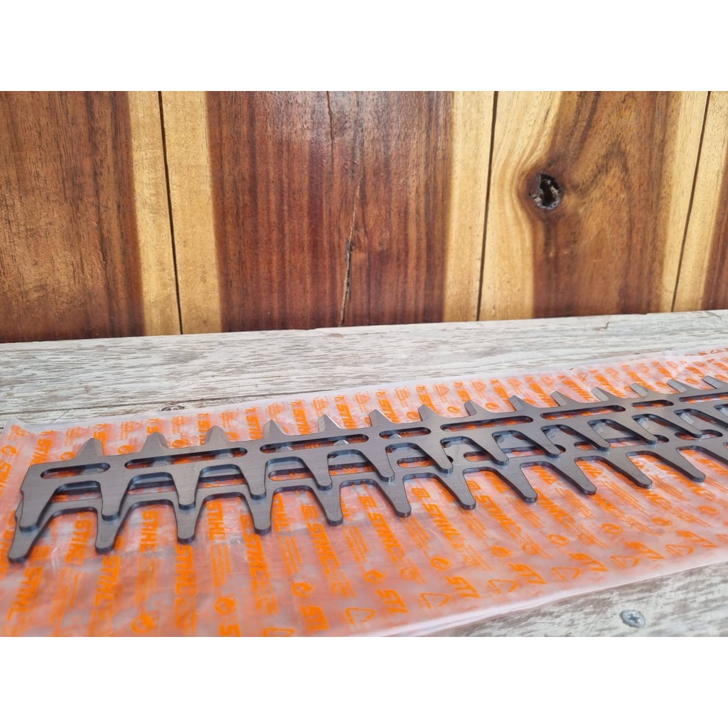 ใบตัดแต่งพุ่ม 18 นิ้ว STIHL HS 45 แท้ (1 ชุด มี 2 แผ่น) ราคา ถูกที่สุด ดีลบีเคเค แกลเลอรีภาพที่ 8
