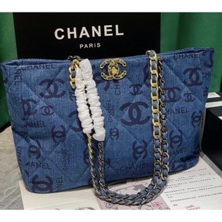 Chanel Canvas Premuim’s Gift [ของแท้100%]