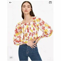 POMELO ของแท้100% Floral Smock Bishop CropTop - Yellow