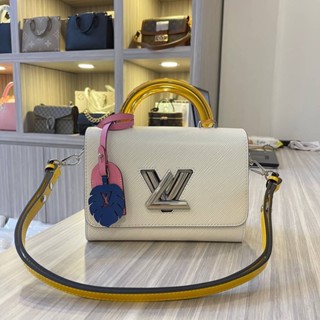 Louis Vuitton twist  Grad original  Size 23CM  free box set