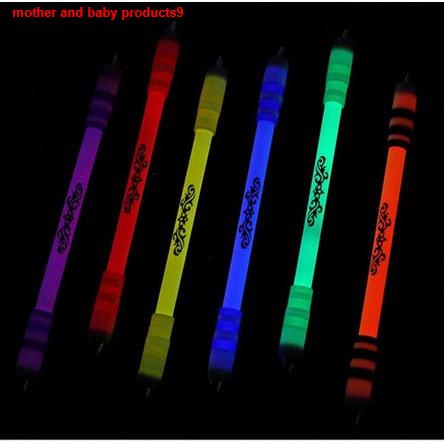 ส้นสูงปากกาควงสำเร็จรูป E5 ไม่มีไส้ปากกา มีแท่งเรืองแสง ใส่แล้วเรืองแสงในที่มืดได้