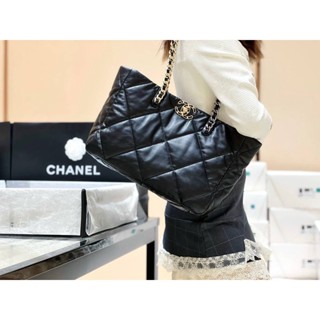 พร้อมส่งNew Chanel 19 SHOPPING BAG(Ori)VIP  หนังอิตาลีนำเข้างานเทียบแท้