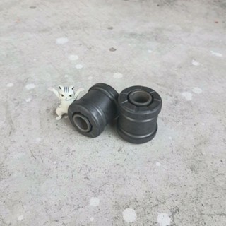 บู้ชปีกนก​ ล่าง​ ใหญ่​ Toyota Rav4 Sxa11 97-00 [48075-42050] เทียม