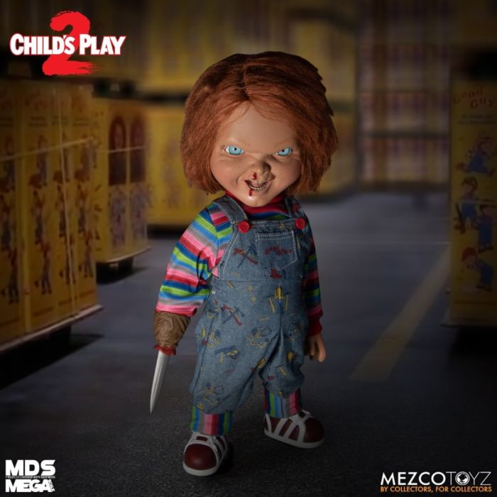 Mezco Toyz Child’s Play 2 Menacing Chucky 15” Mega Scale Action Figure