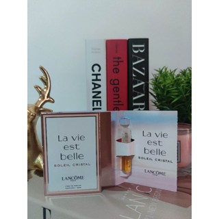 Vial Lancome 💮💮 Le vie est belle 💢 Soleil Cristal Leau de parfum 1.2 ml น้ำหอมชนิดพกพา ไวออลแท้💯