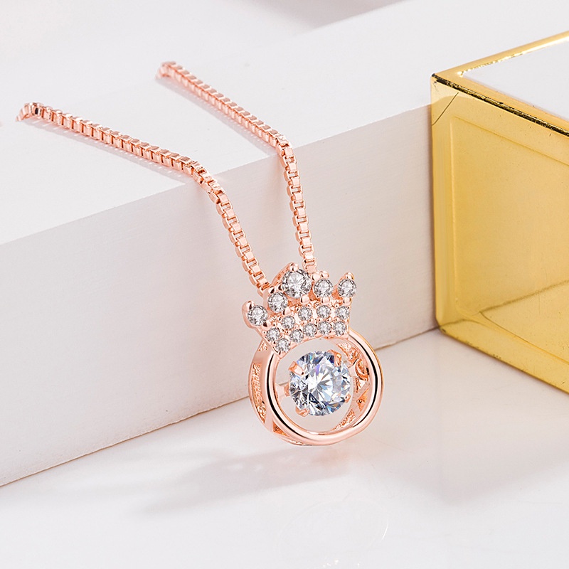 nnjew สร้อยคอ รุ่น Queen Crown Necklace เครื่องประดับ แฟชั่น