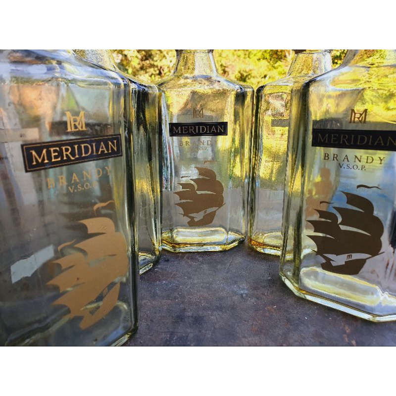 ขวดเหล้าเปล่า MERIDIAN BRANDY V.S.O.P. ไม่มีกล่อง 700ml