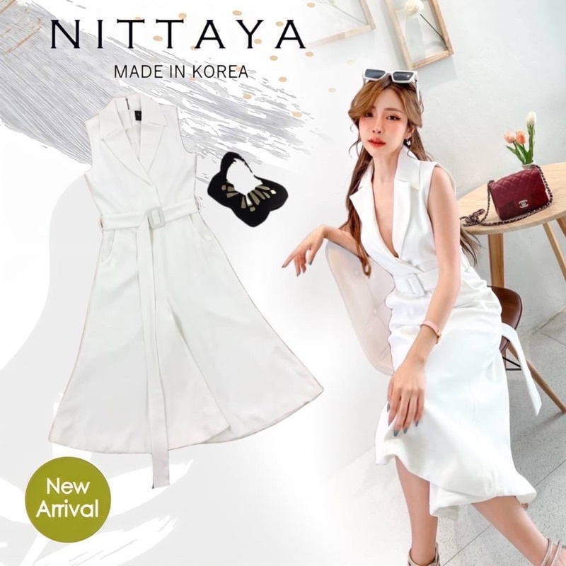 Nittaya (นิตยา) จั๊มสูทขาบาน สีขาว มาพร้อมเข็มขัดเส้นยาววว สีขาว เรียบหรู✨ดูแพงมากใส่แล้วเป็นเจ้าของ