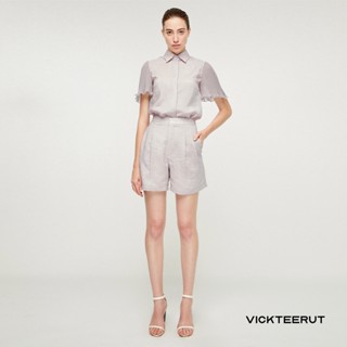 VICKTEERUT Re-Edition Pleated Front Shorts กางเกงขาสั้น จีบหน้า