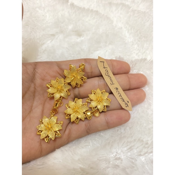 จี้ดอกกุหลาบชุบทอง MAWAR 24k / สีคล้ายทอง 24k