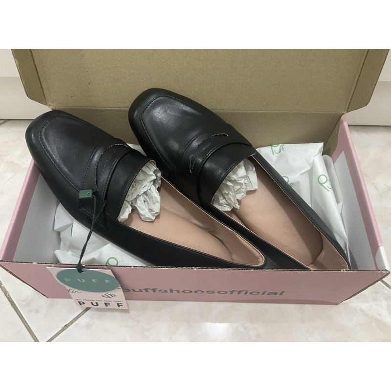 Puffshoes รองเท้าคัชชู