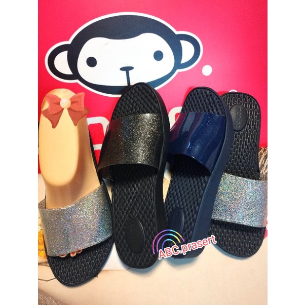 รองเท้า Monobo moniga 25 ส้นหลัง 1 นิ้ว,ปุ่มนวดเท้า,ไม่ลื่น